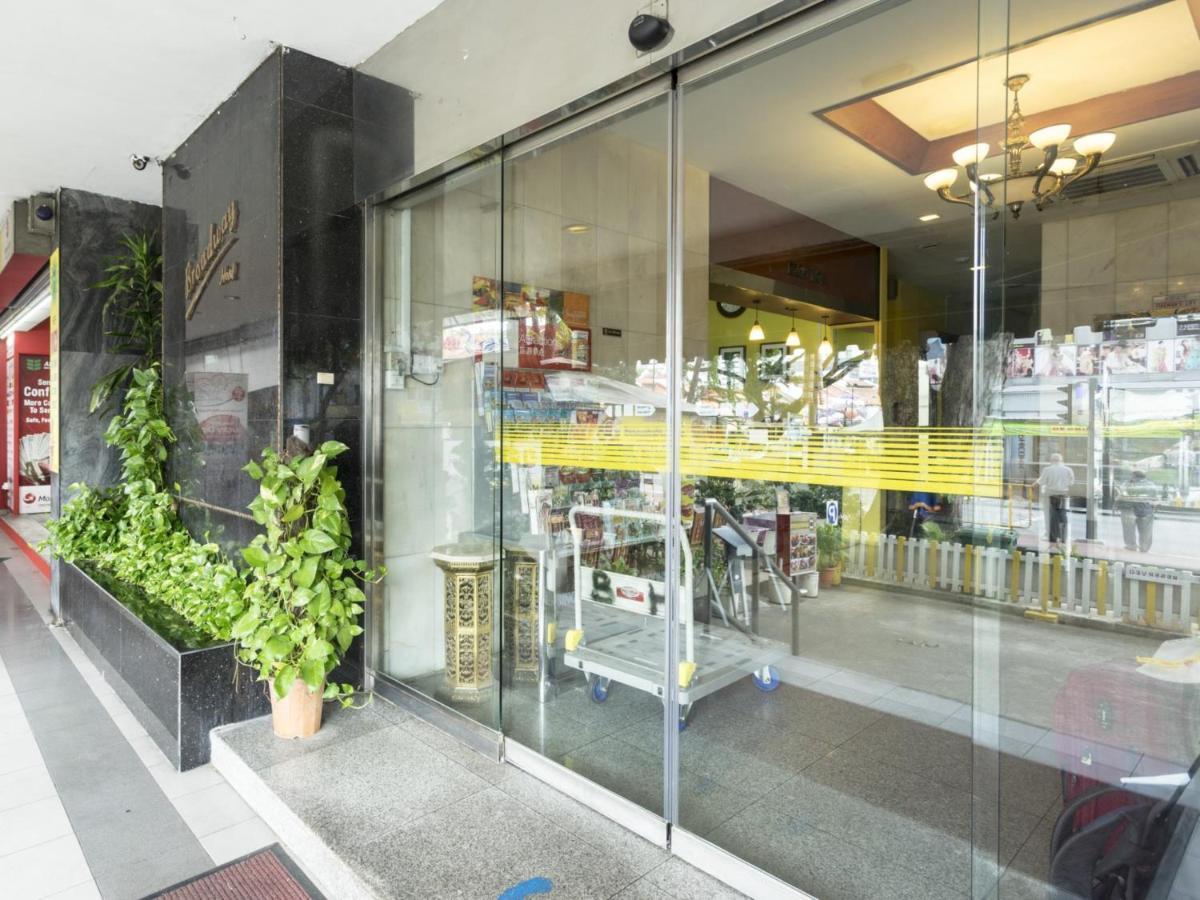 L Hotel At Broadway Singapore Esterno foto